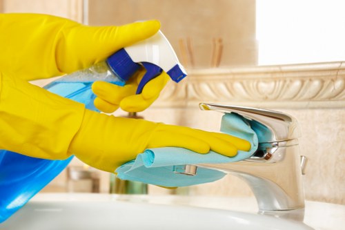 End of tenancy cleaner in SE18 preparing a property for handover