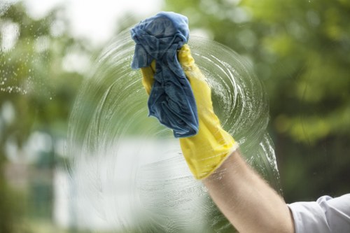 Deep cleaning tasks included in one off cleaning SE18 for property refresh